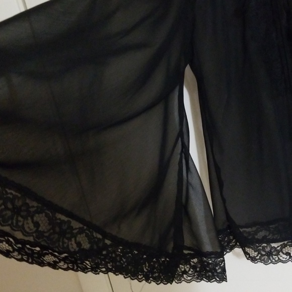 Top - Picture 5 of 6